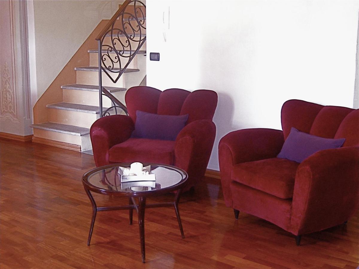 Villa Scati Apartments Melazzo Екстер'єр фото