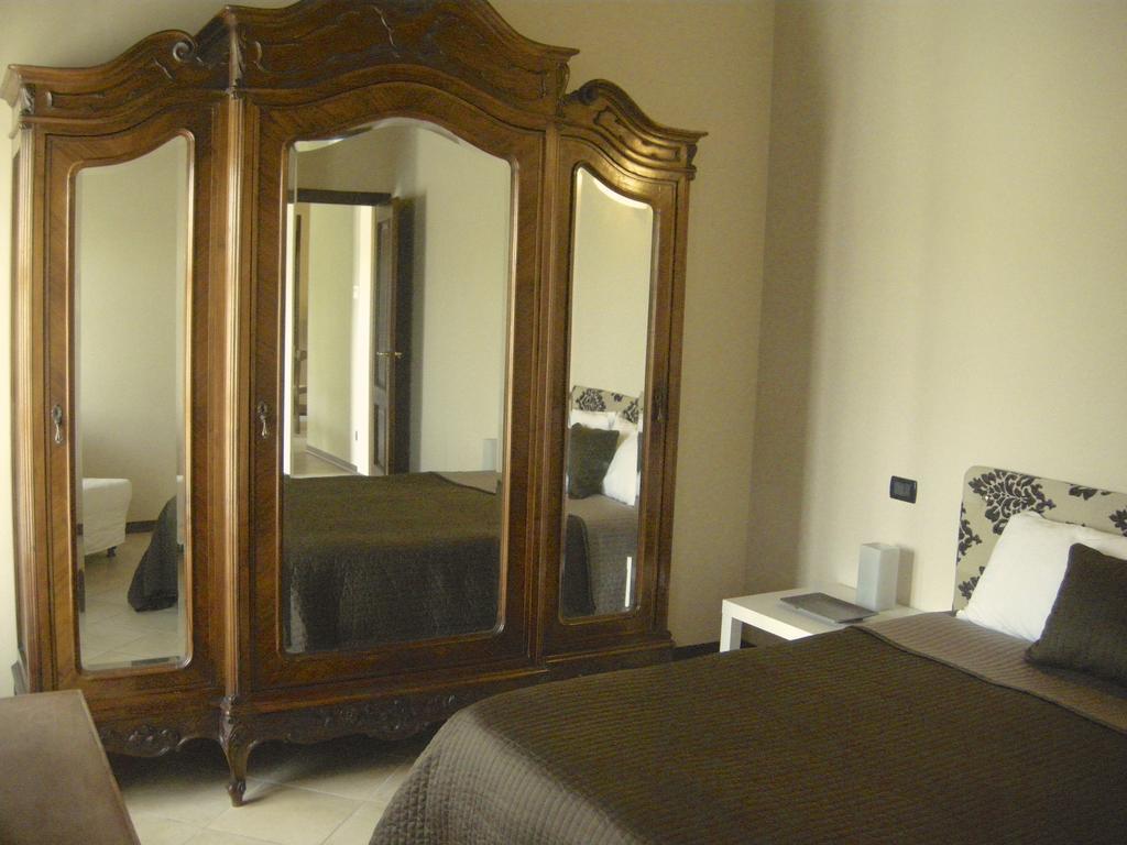 Villa Scati Apartments Melazzo Екстер'єр фото